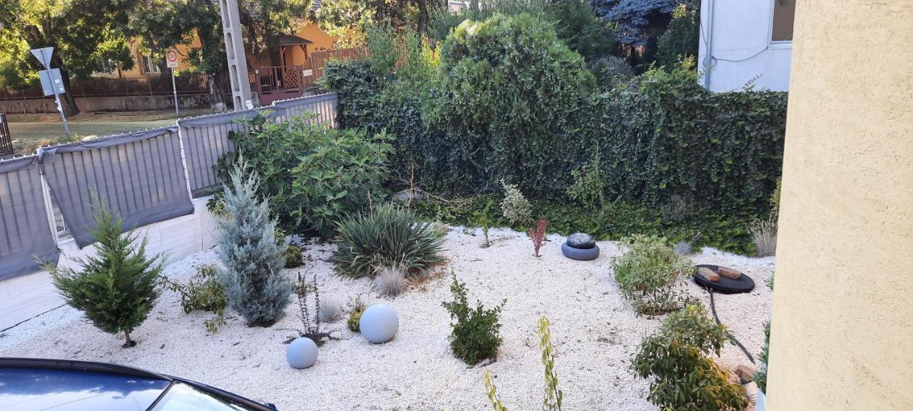 Hi-Bp Garden City Batsanyi Apartment 3 Rooms, Apartment Upstairs Near The City Train With Free Parking Budapeşte Dış mekan fotoğraf