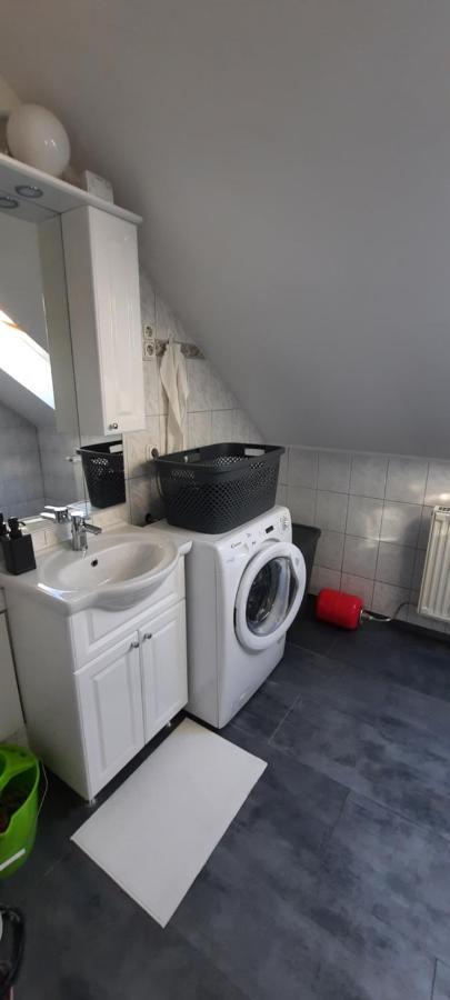 Hi-Bp Garden City Batsanyi Apartment 3 Rooms, Apartment Upstairs Near The City Train With Free Parking Budapeşte Dış mekan fotoğraf