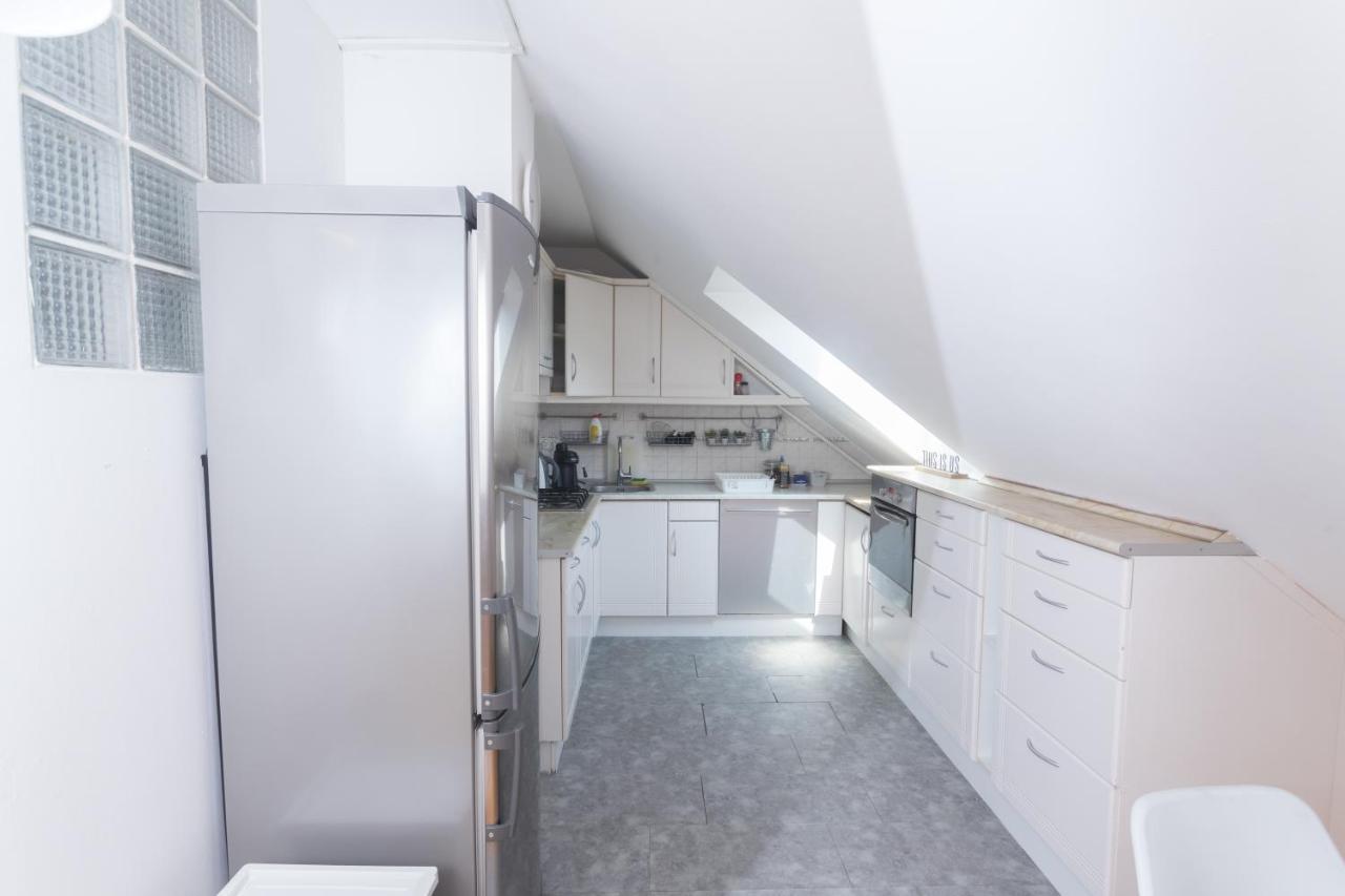 Hi-Bp Garden City Batsanyi Apartment 3 Rooms, Apartment Upstairs Near The City Train With Free Parking Budapeşte Dış mekan fotoğraf